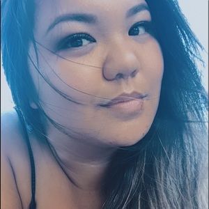 Meet your Posher, Julie anne